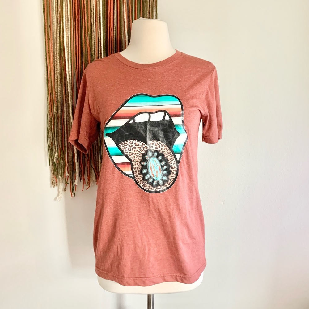 Rolling Stones Tongue out graphic tee shirt